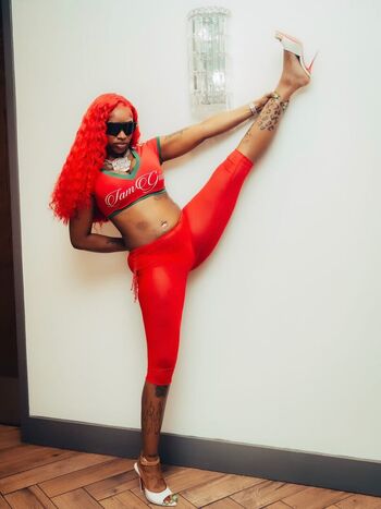 Full leaked Sexxy red page private onlyfans photo