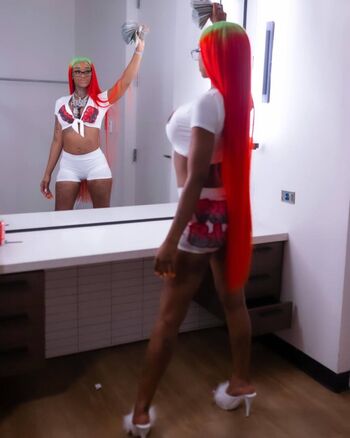 Full leaked Sexxy red page private onlyfans photo
