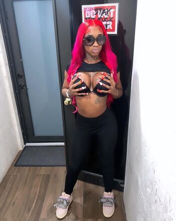 Sexxy Red