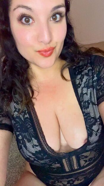 Full leaked Sexxymilf private onlyfans photo