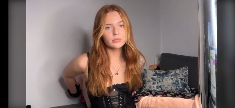 Full leaked Sexy redxox private onlyfans photo