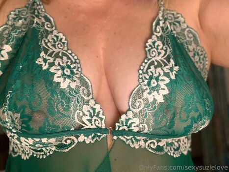 Full leaked Sexy suzielove private onlyfans photo