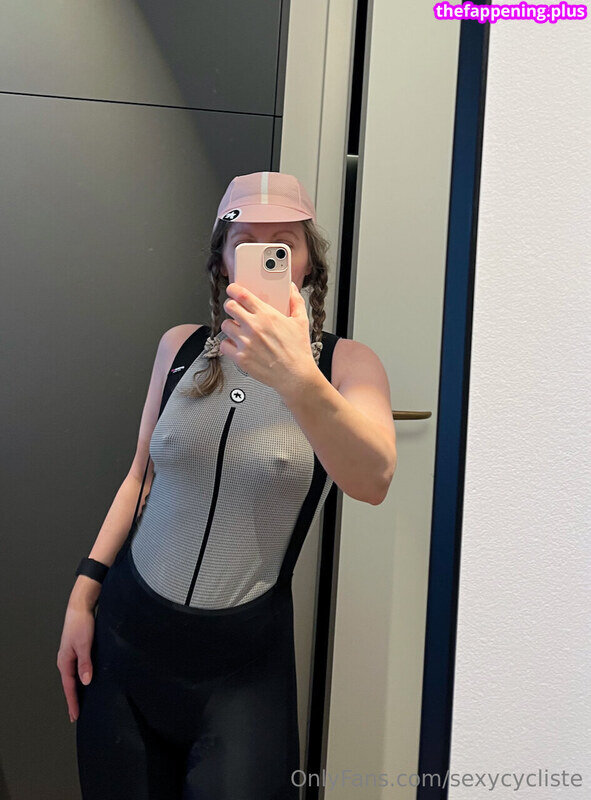  / MistressHelvete / sexycyclist / sexycycliste Nahá OnlyFans fotografie #22