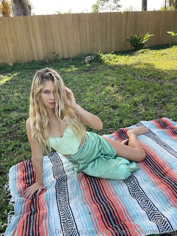 Full leaked Sexyearthfairymermaid  page private onlyfans photo