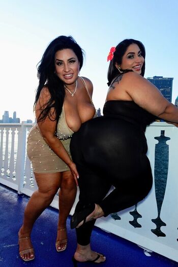 Full leaked Sexylatinapeach private onlyfans photo