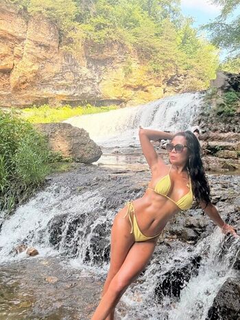 Full leaked Sexypinayofficial private onlyfans photo