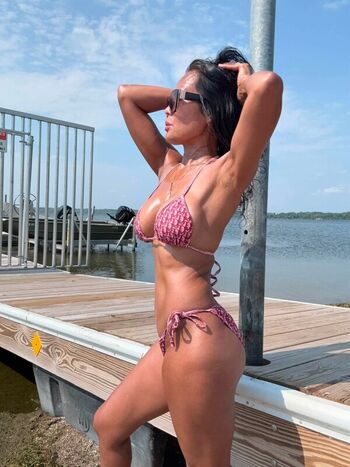 Full leaked Sexypinayofficial private onlyfans photo