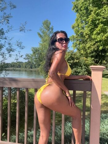 Full leaked Sexypinayofficial private onlyfans photo