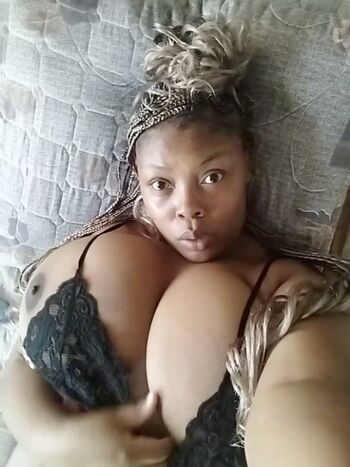 Full leaked Sexyroseytitz private onlyfans photo