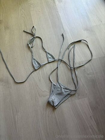 Full leaked Sexyxlexy private onlyfans photo
