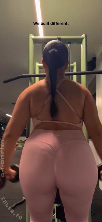 Full leaked Seymosuum private onlyfans photo