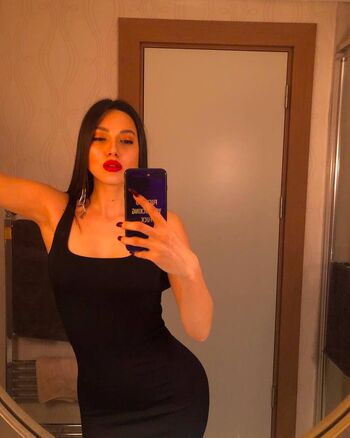 Full leaked Sezen destina private onlyfans photo