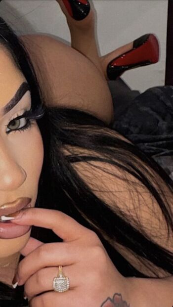 Full leaked Shaayytrillerzz private onlyfans photo