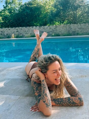 Full leaked Shadesoflola private onlyfans photo
