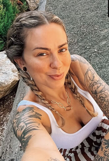 Full leaked Shadesoflola private onlyfans photo