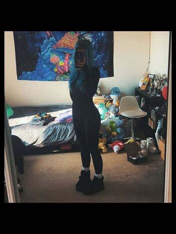 Full leaked Shae evans yeetfeet private onlyfans photo