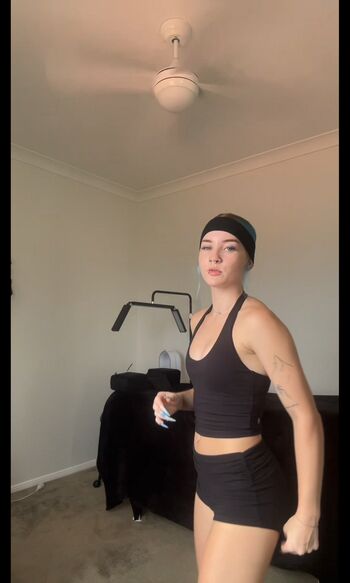 Full leaked Shae evans yeetfeet private onlyfans photo