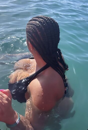 Full leaked Shahira miah private onlyfans photo