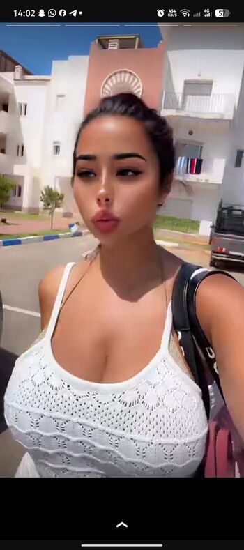 Full leaked Shainaaa private onlyfans photo