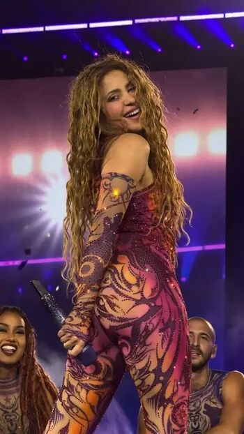 Full leaked Shakira  page private onlyfans photo