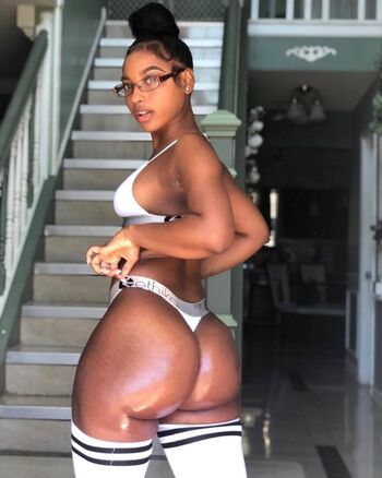 Full leaked Shamayne g private onlyfans photo