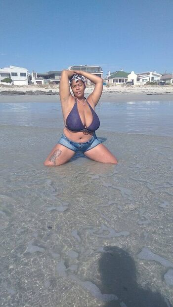Shammonay Louw