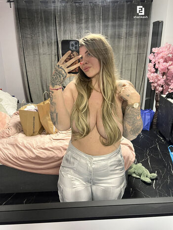 Shani Van Hoey