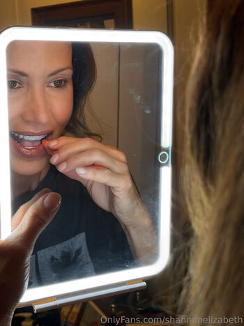 Full leaked Shannon elizabeth page private onlyfans photo