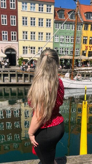 Full leaked Shannon ross private onlyfans photo
