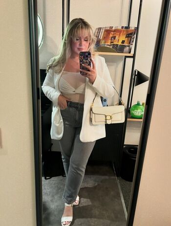 Full leaked Shannon ross private onlyfans photo