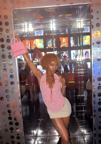 Full leaked Shapedbylondon private onlyfans photo