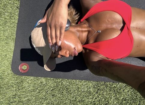Full leaked Shapedbylondon private onlyfans photo