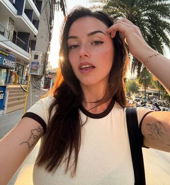 Full leaked Shauna dewit page private onlyfans photo