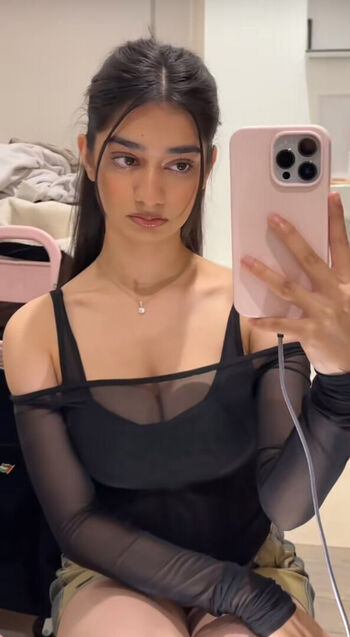 Full leaked Shayax private onlyfans photo