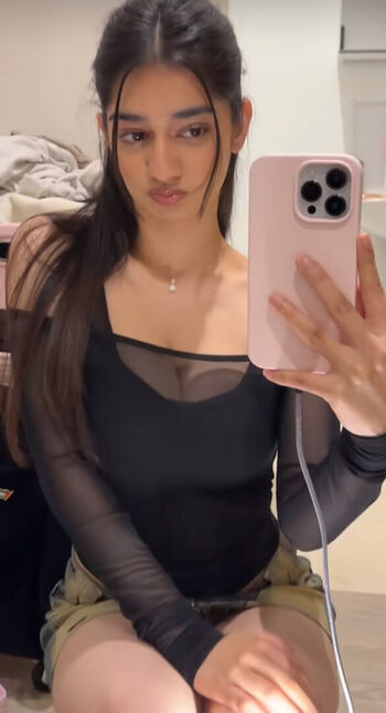Full leaked Shayax private onlyfans photo