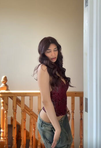 Full leaked Shayax private onlyfans photo