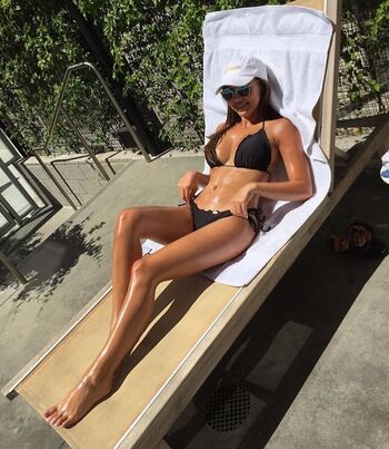 Full leaked Shayna eve private onlyfans photo