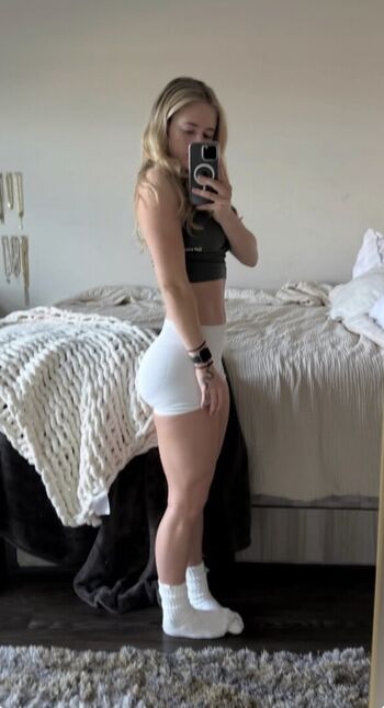 Full leaked Shealift private onlyfans photo