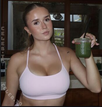 Full leaked Sheila gradascevic private onlyfans photo