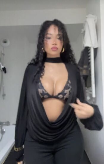 Full leaked Shelikesmyts private onlyfans photo