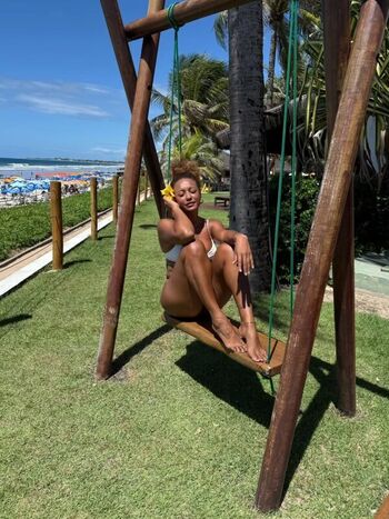 Sheron Menezes