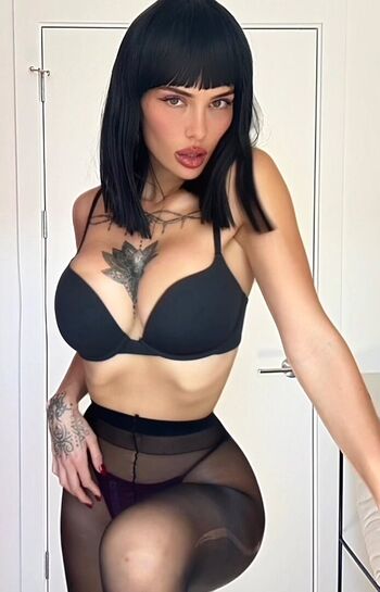 Full leaked Shia snow private onlyfans photo