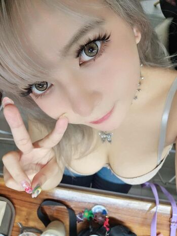 Full leaked Shichineesan page private onlyfans photo