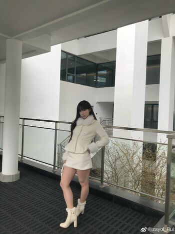 Full leaked Shiliuyelei private onlyfans photo