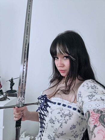 Full leaked Shini waifu private onlyfans photo