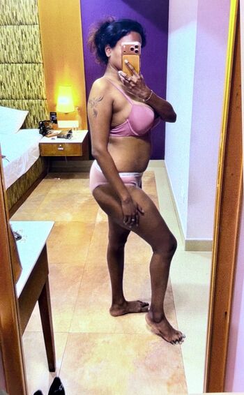Full leaked Shinu syamalan private onlyfans photo