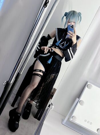 Full leaked Shirayuki private onlyfans photo