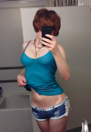 Full leaked Shiri allwood private onlyfans photo