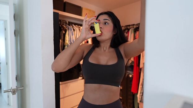 Full leaked Shirin azami page private onlyfans photo