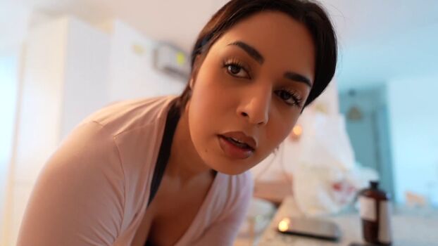 Full leaked Shirin azami page private onlyfans photo